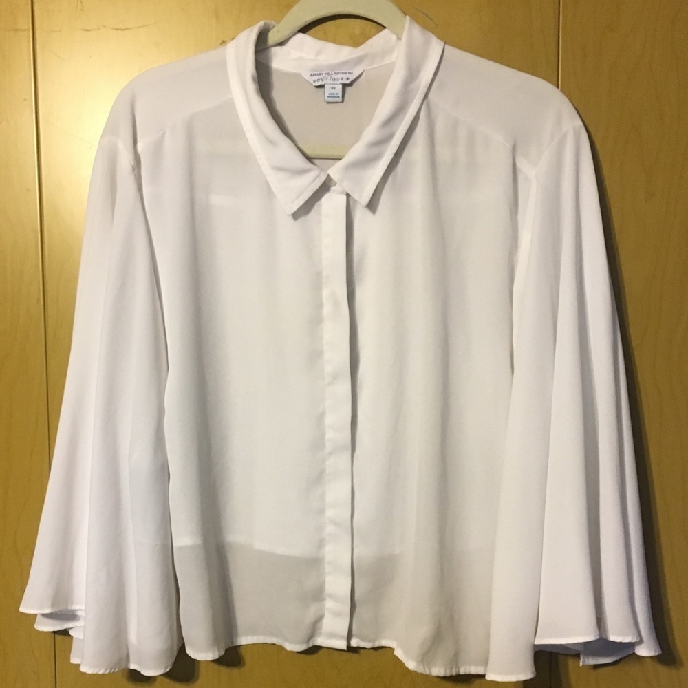 Flowy button down crop top